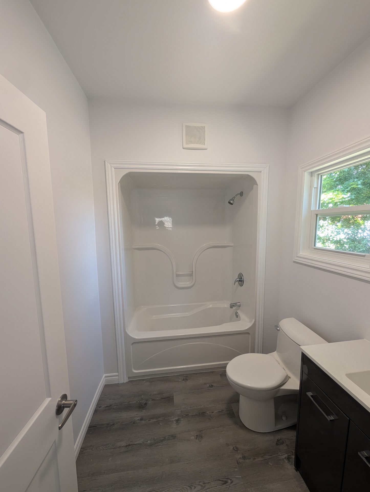Main-Floor Bath